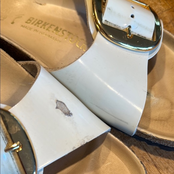 Birkenstock White Sandals with Gold Buckle - Picture 6 of 6